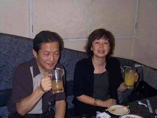 ������18