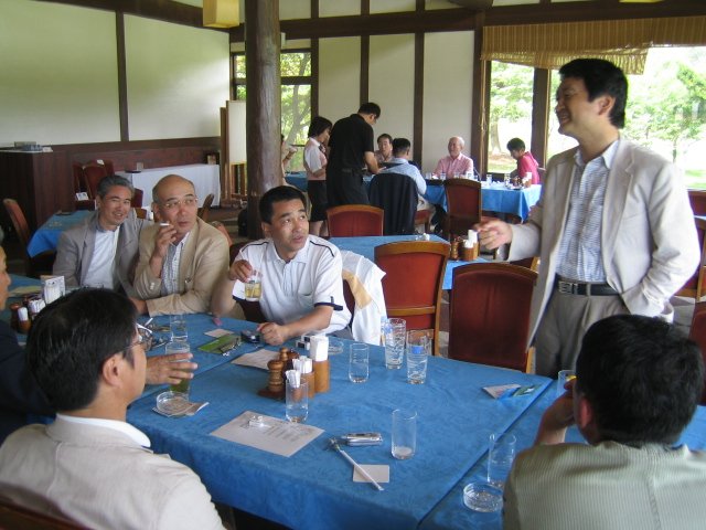 �ˍ��񔪉�23