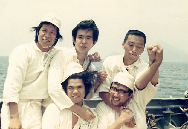 ������01