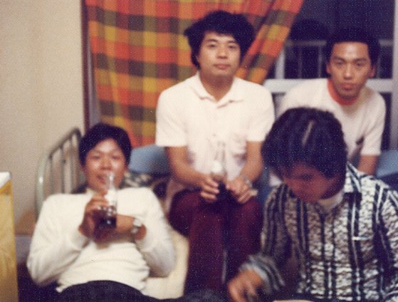 ������10