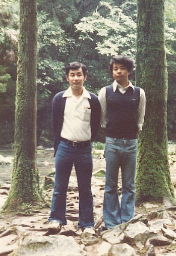 ������28