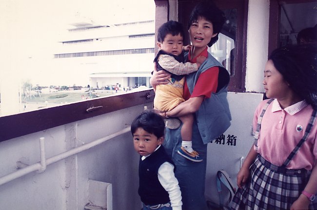 ������15