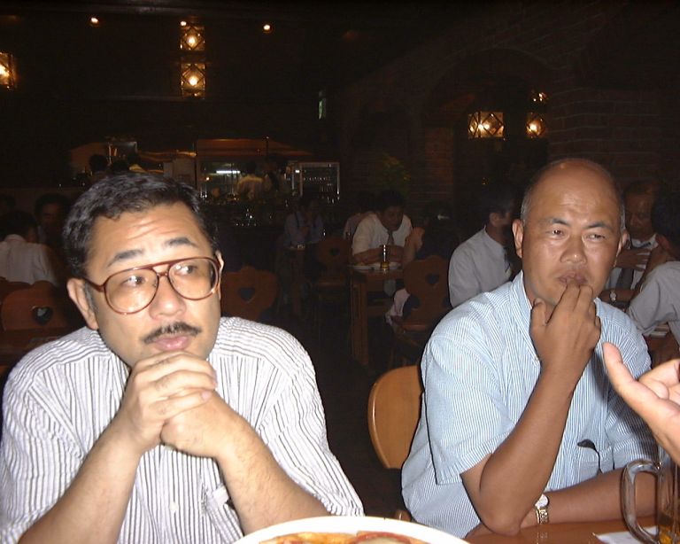 ������01