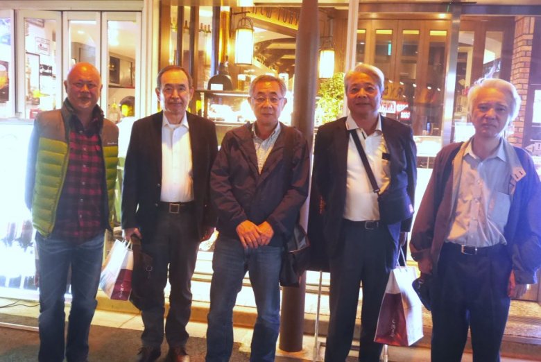 ������04