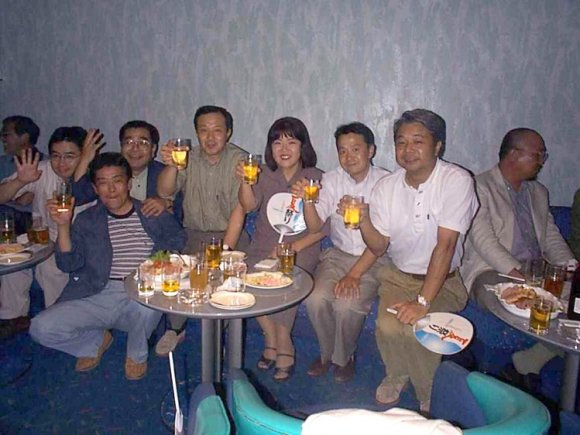 ������33