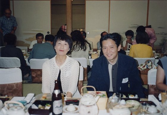 ������12