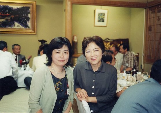 ������15