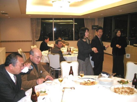 ������10