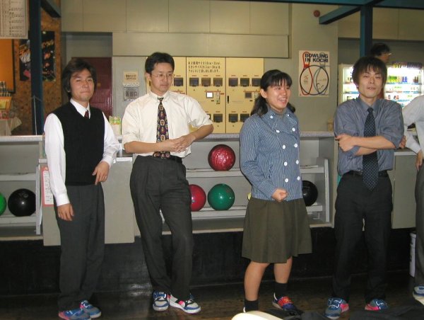 �O���ԘJ�{�E�����O18