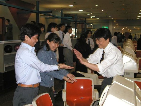 �O���ԘJ�{�E�����O33