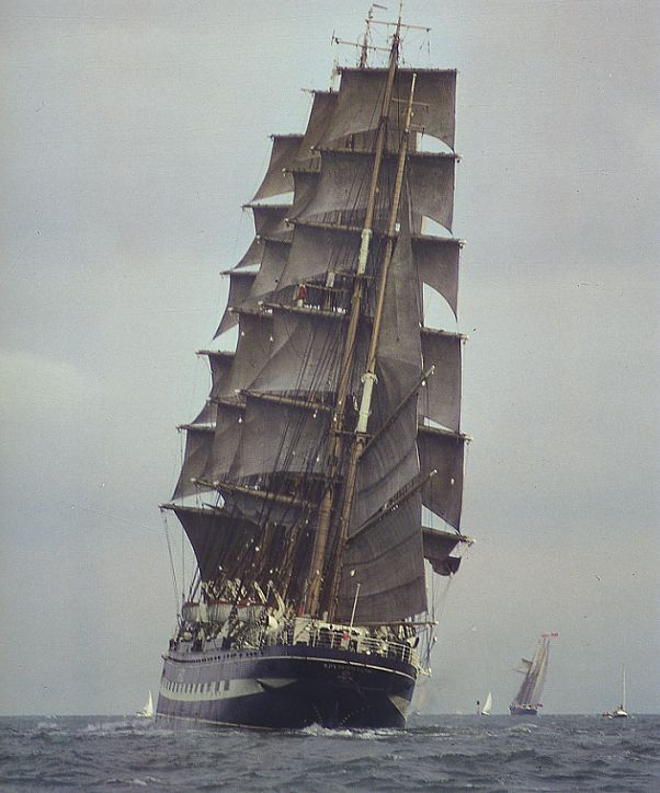 �N���[���V���e����